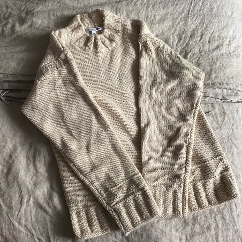 Uniqlo JW Anderson Low Gauge Crew Neck Long Sleeve Sweater Men’s Small